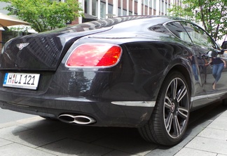 Bentley Continental GT V8