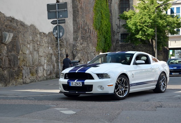 Ford Mustang Shelby GT500 2013