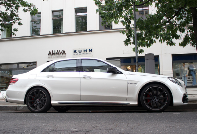 Mercedes-Benz E 63 AMG S W212