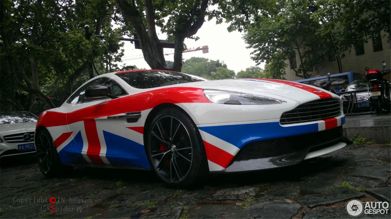 Aston Martin Vanquish 2013