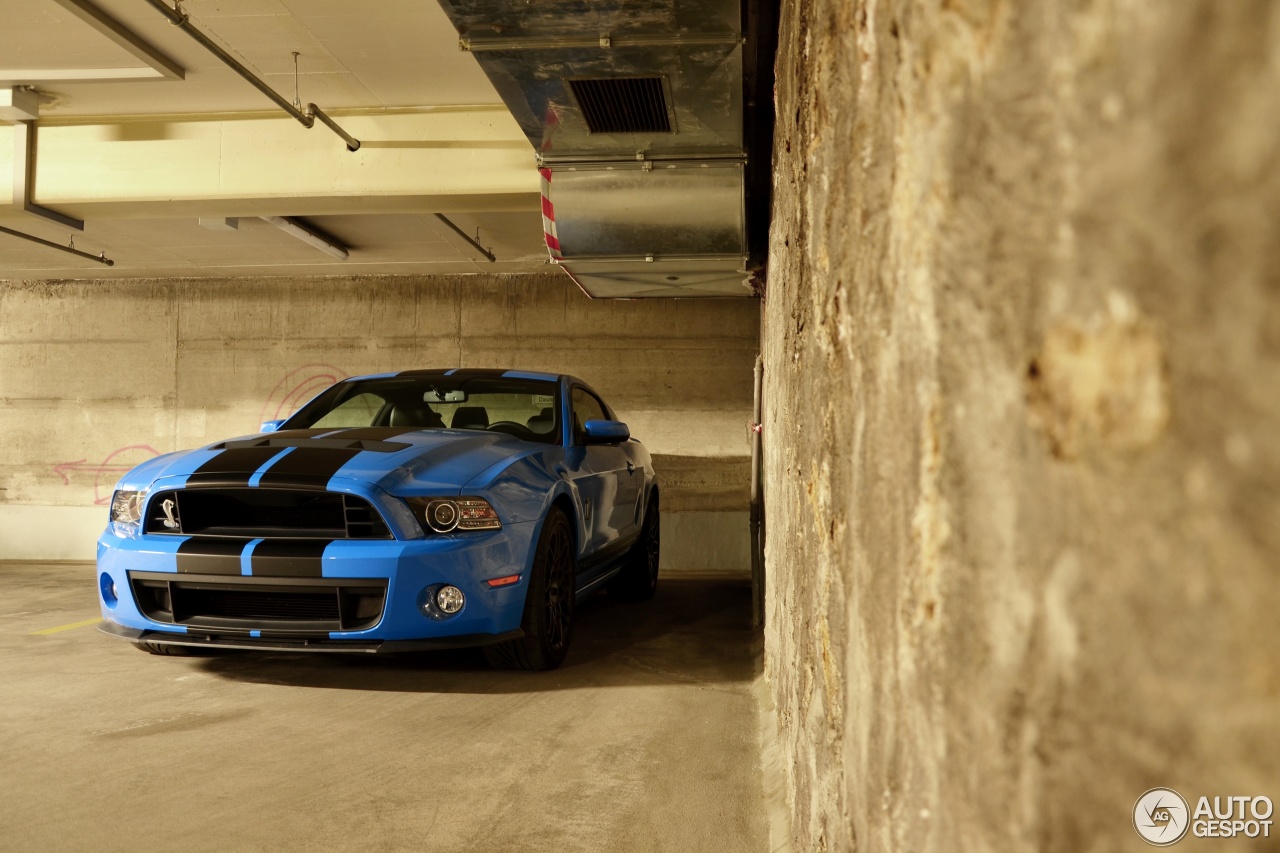 Ford Mustang Shelby GT500 2013