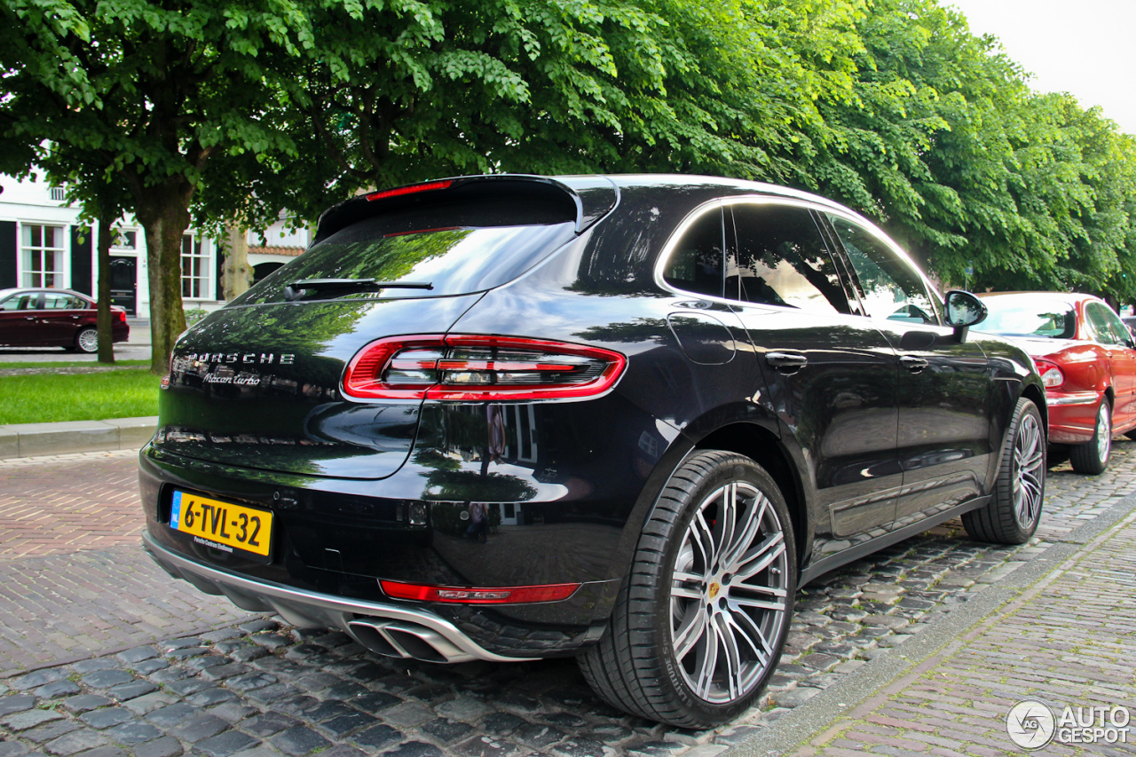 Porsche 95B Macan Turbo