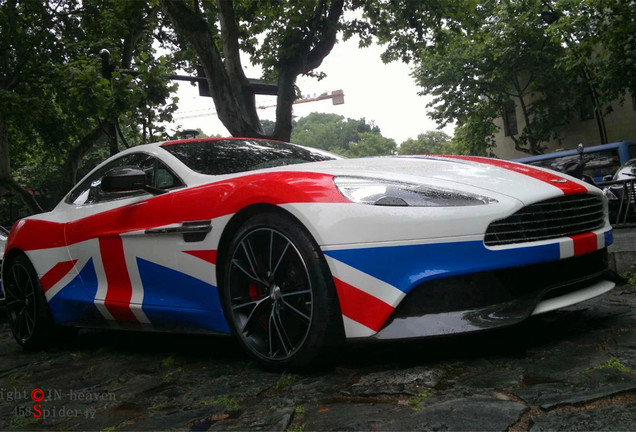 Aston Martin Vanquish 2013