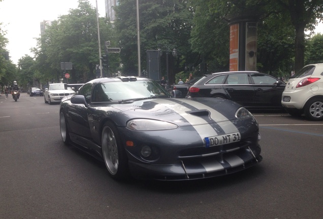 Dodge Viper GTS