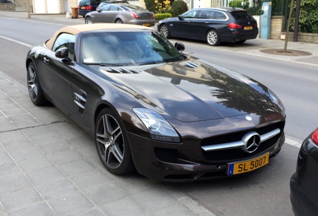 Mercedes-Benz SLS AMG Roadster