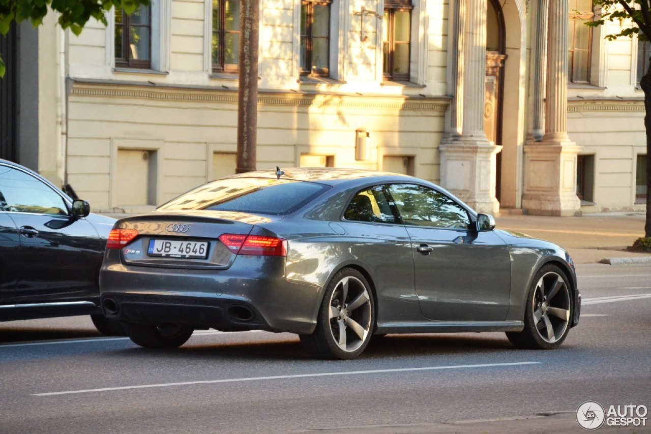 Audi RS5 8T