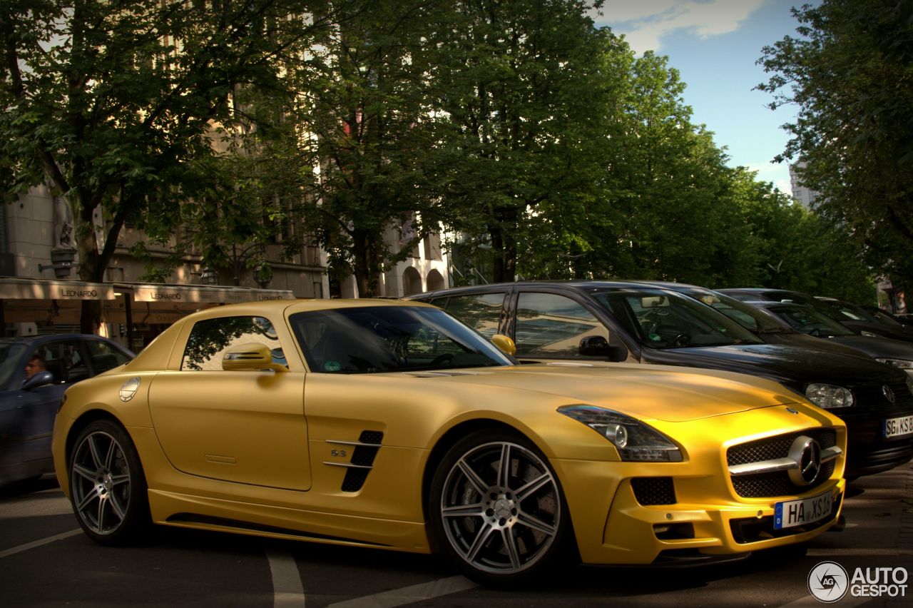 Mercedes-Benz SLS AMG