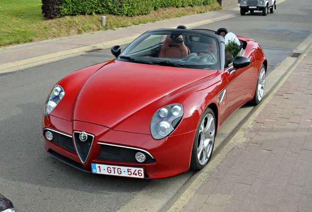 Alfa Romeo 8C Spider