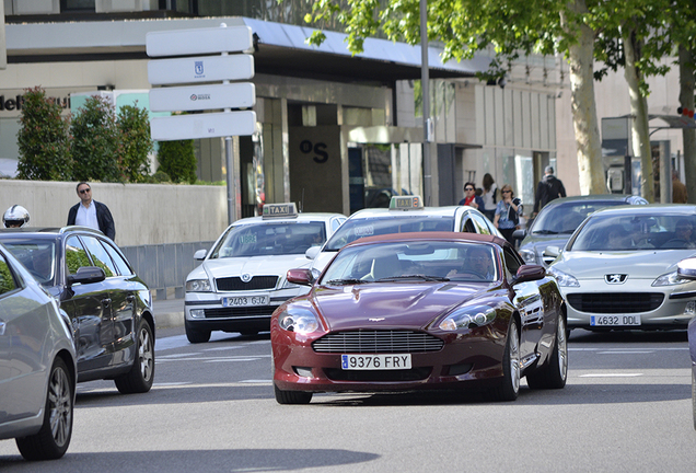 Aston Martin DB9 Volante