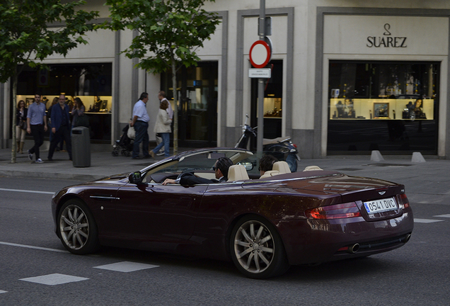 Aston Martin DB9 Volante