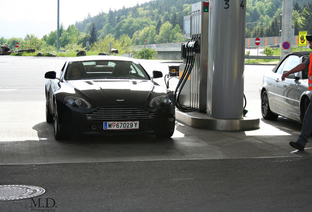 Aston Martin V8 Vantage