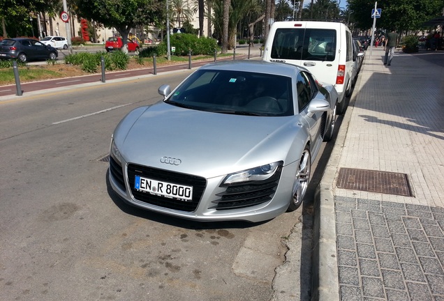 Audi R8