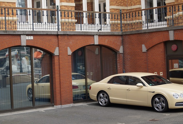 Bentley Flying Spur W12