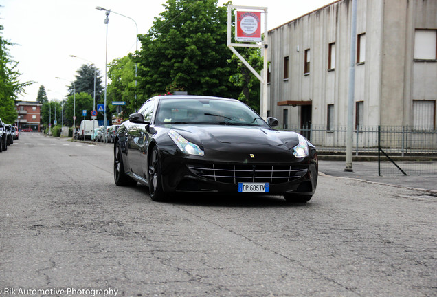 Ferrari FF