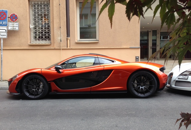 McLaren P1