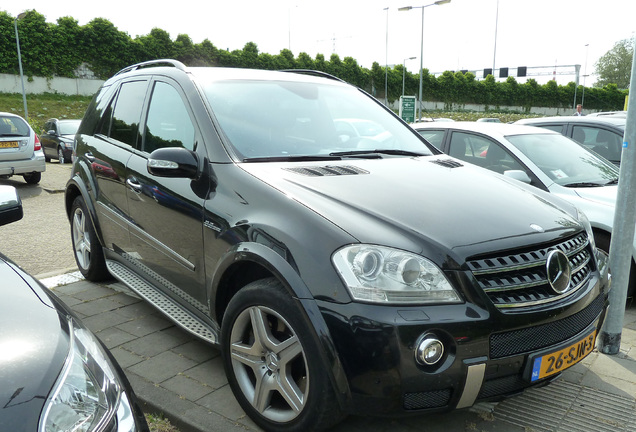 Mercedes-Benz ML 63 AMG W164