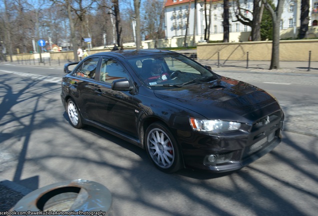 Mitsubishi Lancer Evolution X