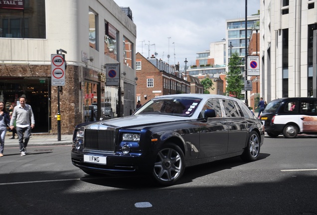 Rolls-Royce Phantom