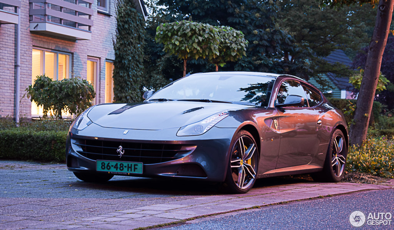 Ferrari FF