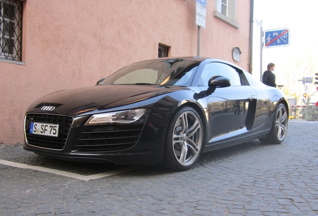 Audi R8