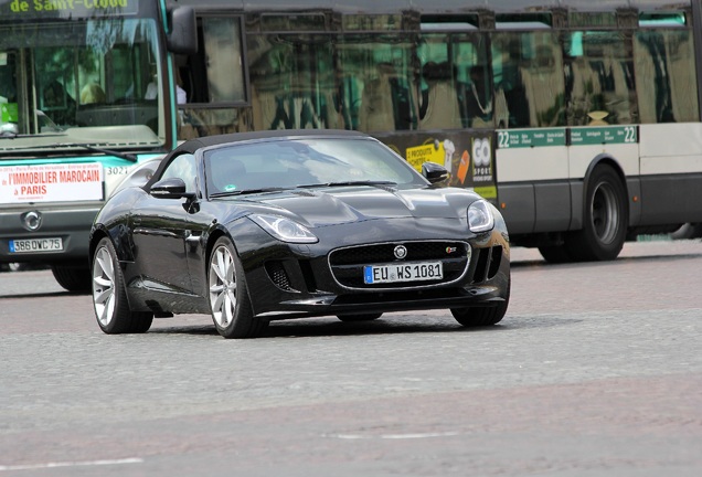 Jaguar F-TYPE S Convertible