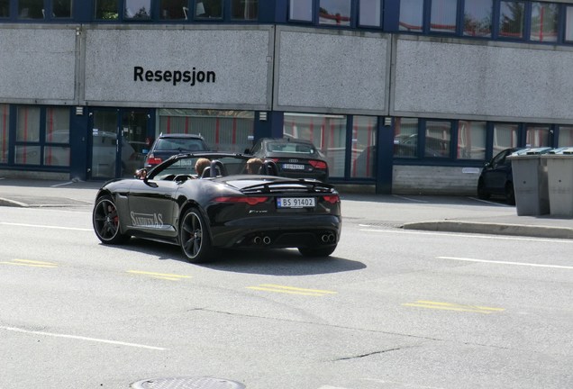 Jaguar F-TYPE S V8 Convertible