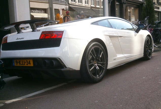 Lamborghini Gallardo LP570-4 Superleggera Edizione Tecnica