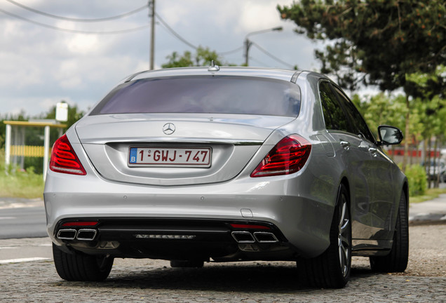 Mercedes-Benz S 63 AMG V222