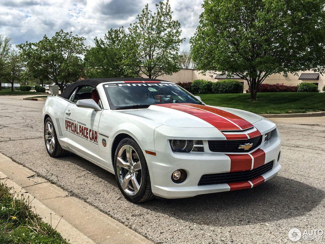 Chevrolet Camaro SS Convertible Indy 500 Pace Car