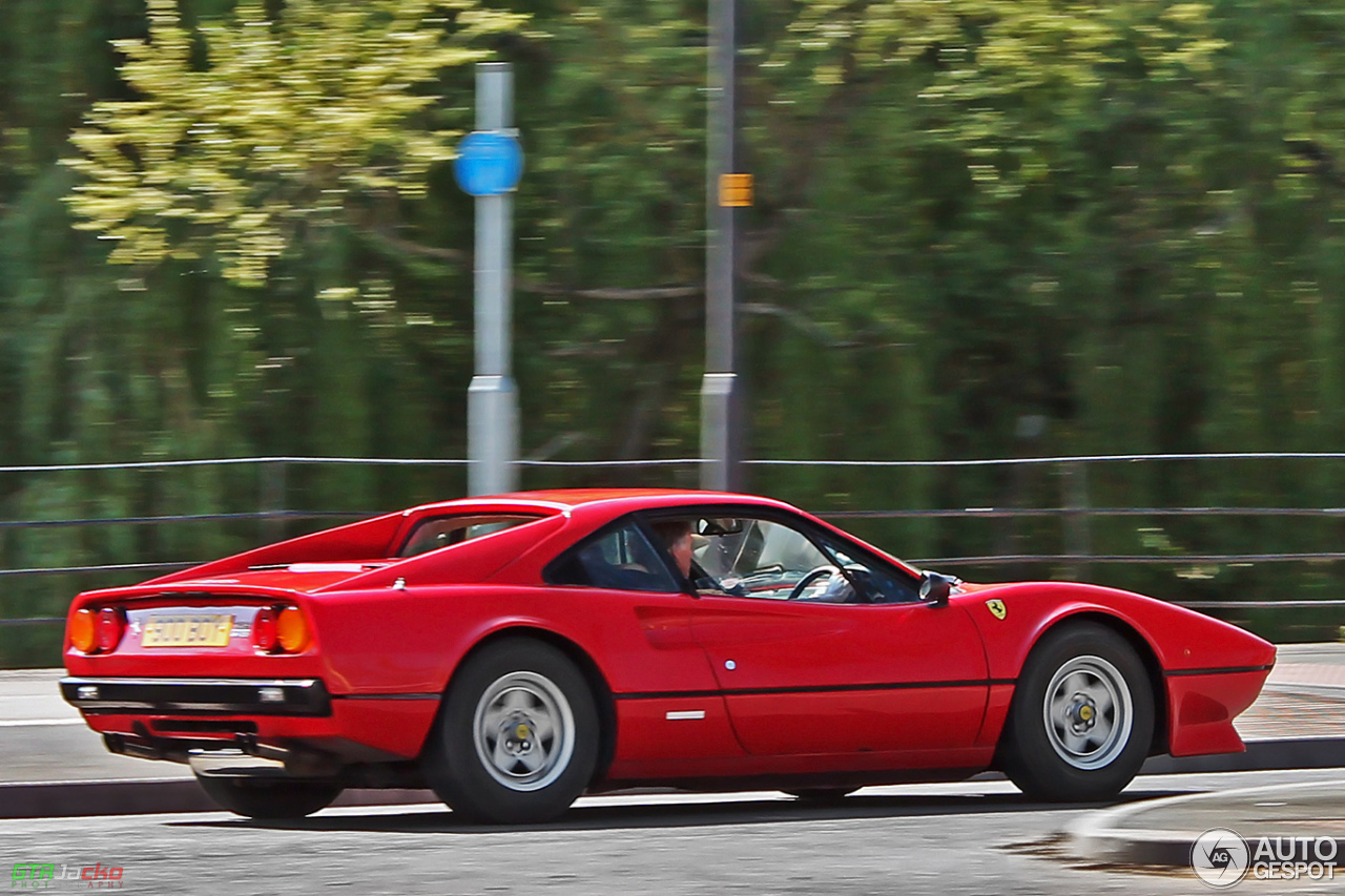 Ferrari 308 GTB Vetroresina