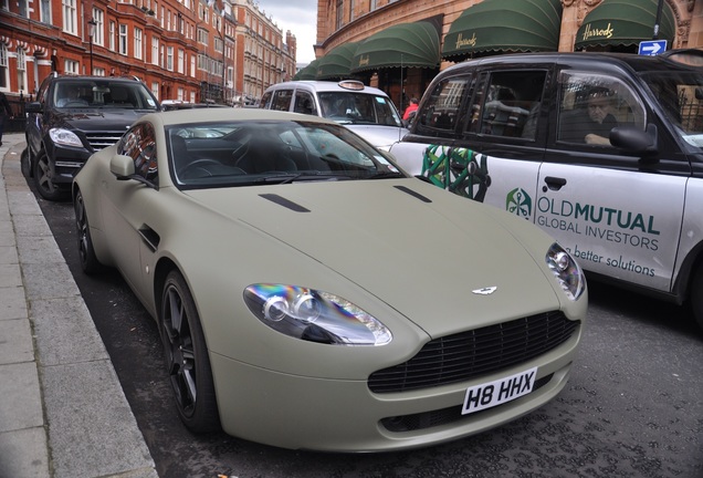 Aston Martin V8 Vantage