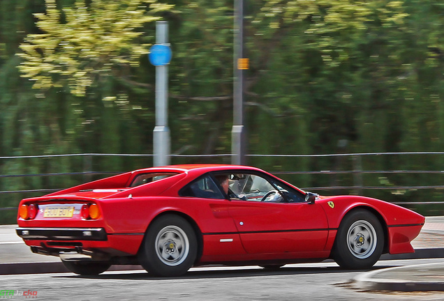 Ferrari 308 GTB Vetroresina