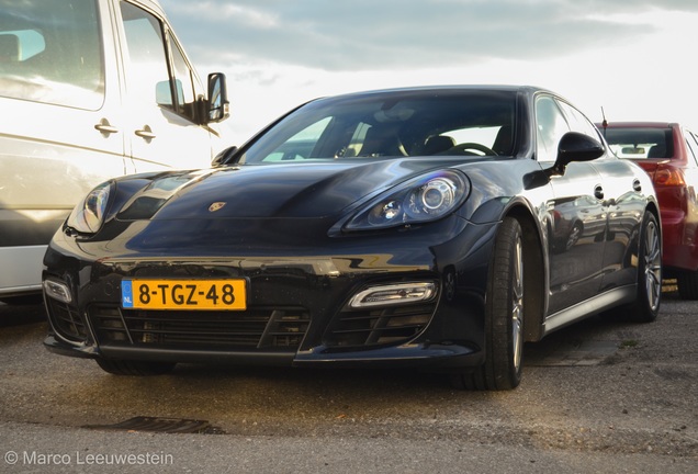 Porsche 970 Panamera GTS MkI