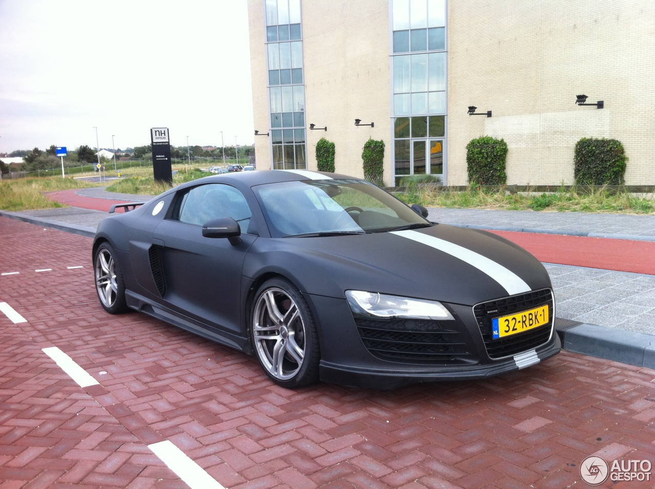 Audi Rieger R8