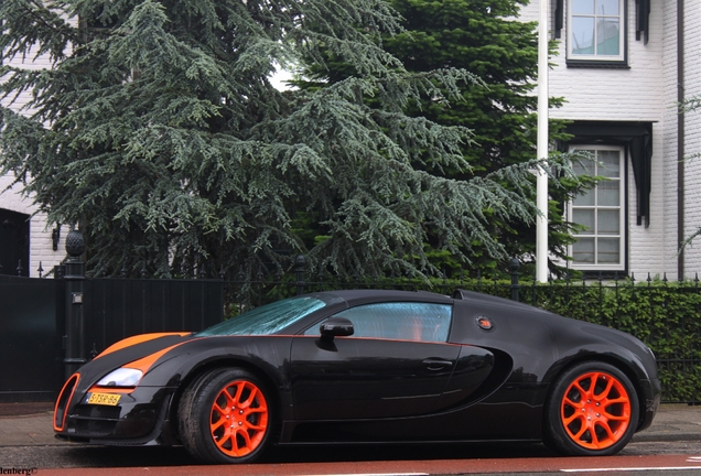 Bugatti Veyron 16.4 Grand Sport Vitesse World Record Car Edition