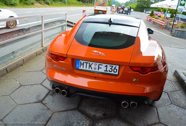 Jaguar F-TYPE R Coupé