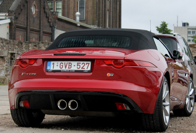 Jaguar F-TYPE S Convertible