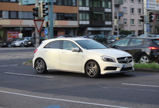 Mercedes-Benz A 45 AMG