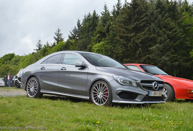 Mercedes-Benz CLA 45 AMG C117