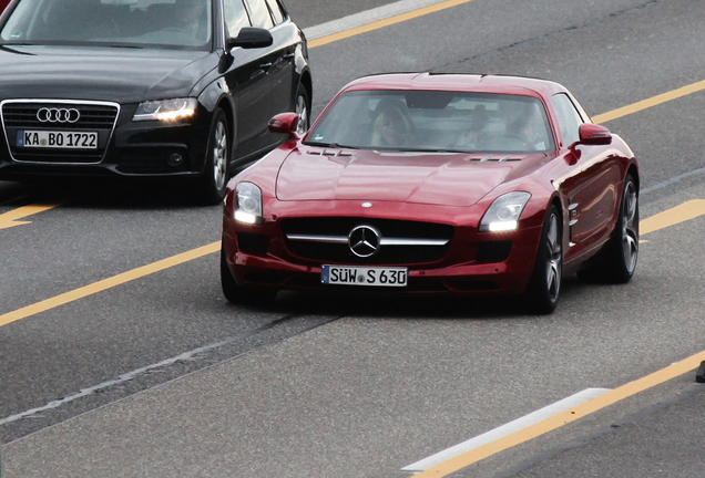 Mercedes-Benz SLS AMG