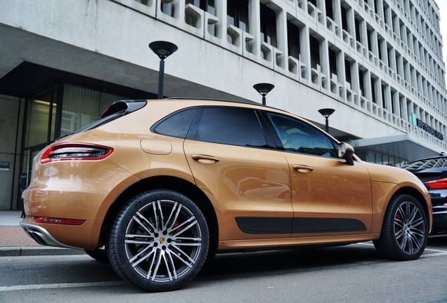 Porsche 95B Macan Turbo