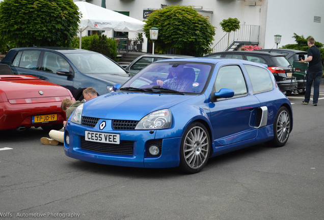 Renault Clio V6 Phase II