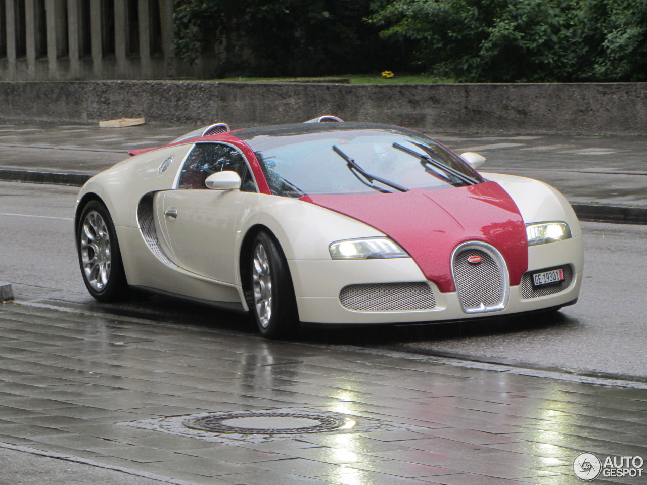 Bugatti Veyron 16.4 Grand Sport Lune de Sang