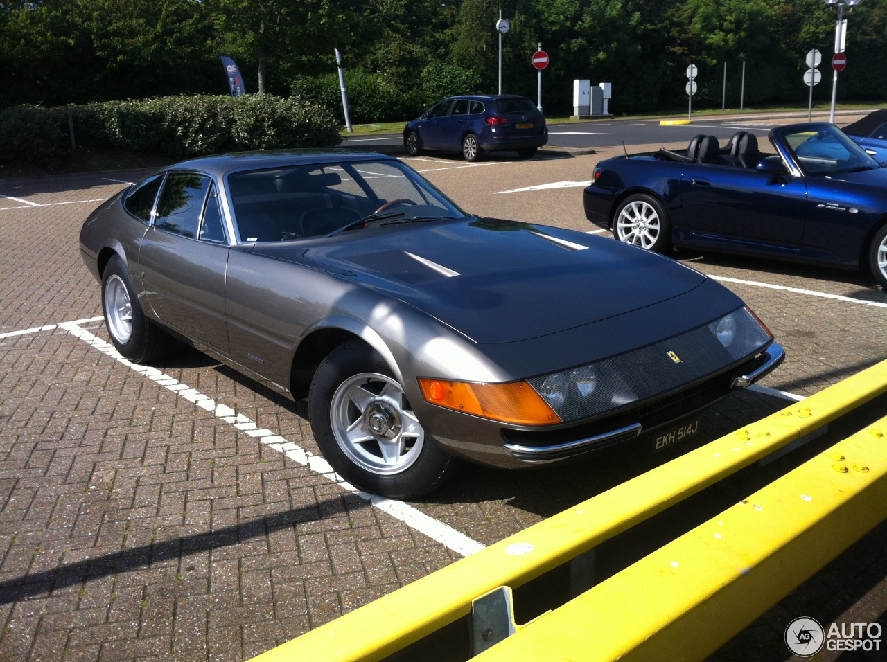 Ferrari 365 GTB/4 Daytona