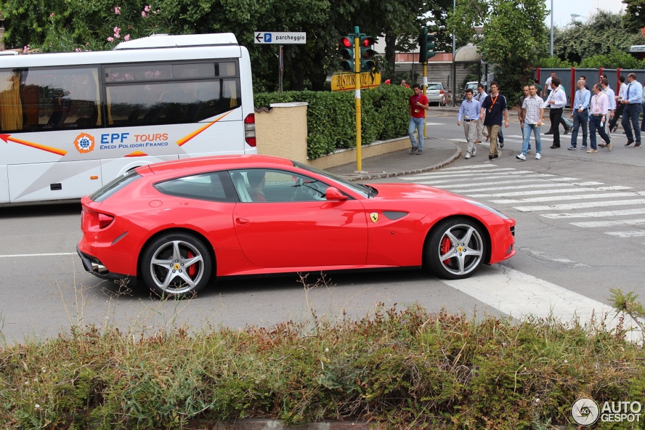 Ferrari FF