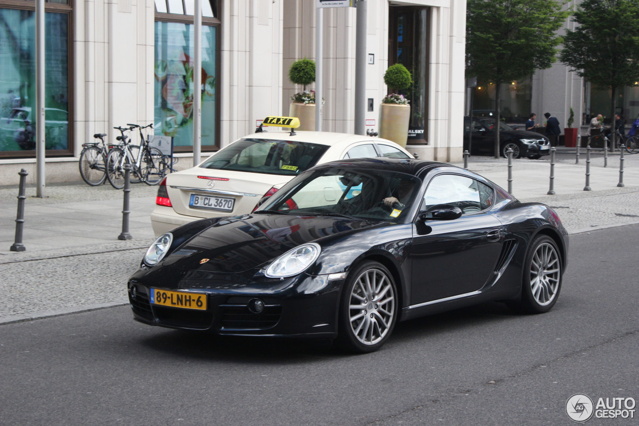 Porsche 987 Cayman S