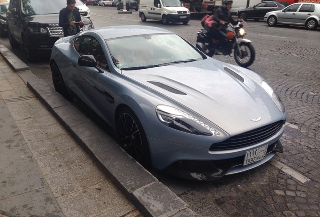 Aston Martin Vanquish 2013