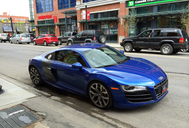 Audi R8 V10