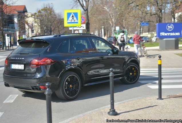 Porsche 958 Cayenne GTS