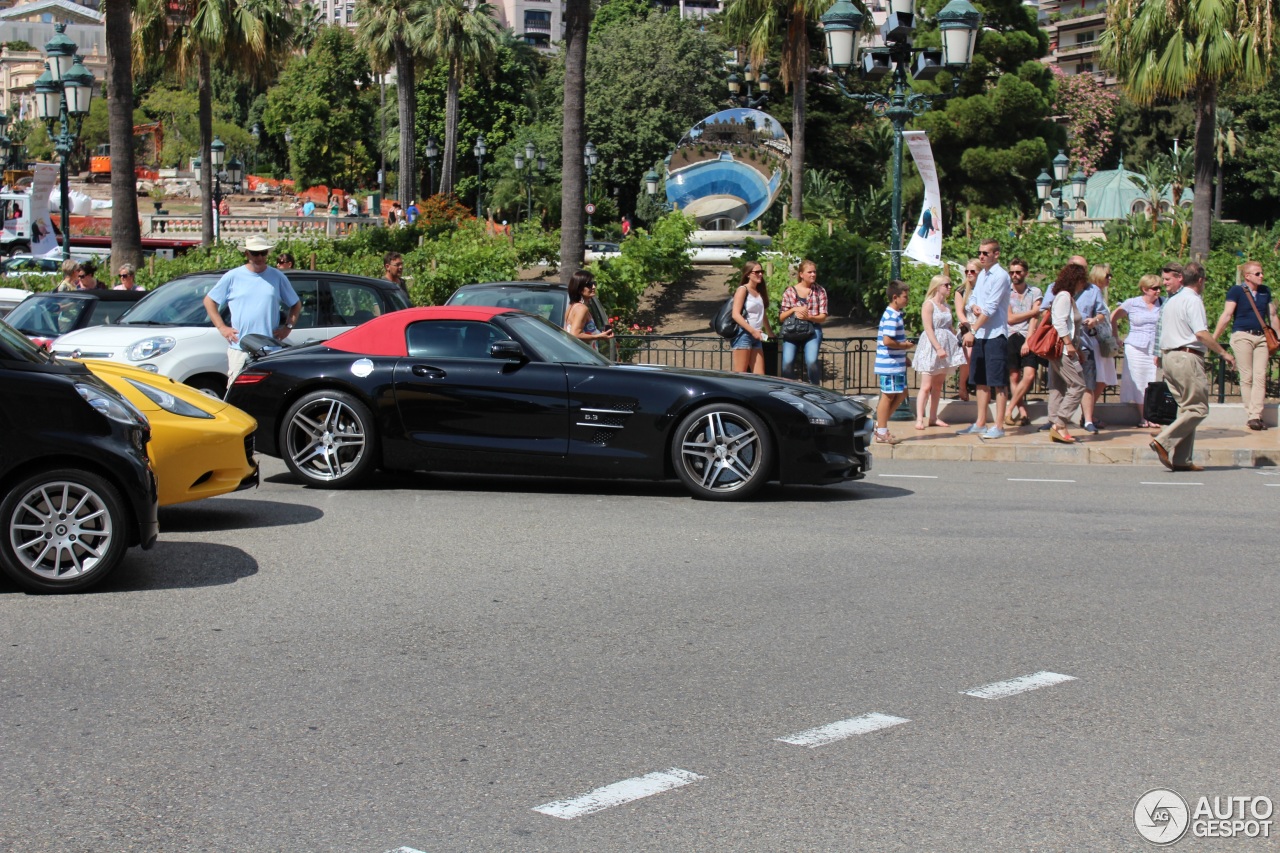 Mercedes-Benz SLS AMG Roadster